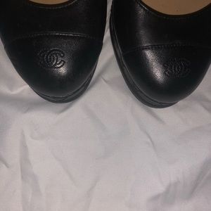 CHANEL BLACK PUMPS